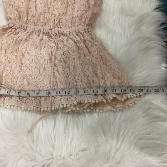 Pixie Dust Clothing floral lace summer top Woman’s size small peach and … - Picture 12 of 15